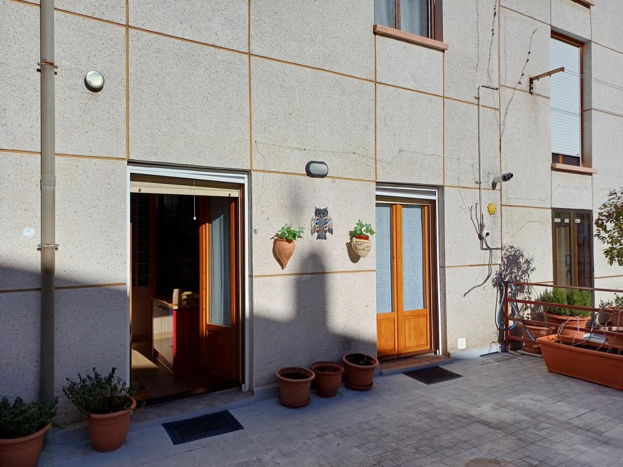 Apartamento Puerta Del Pirineo Sabinanigo Exterior photo