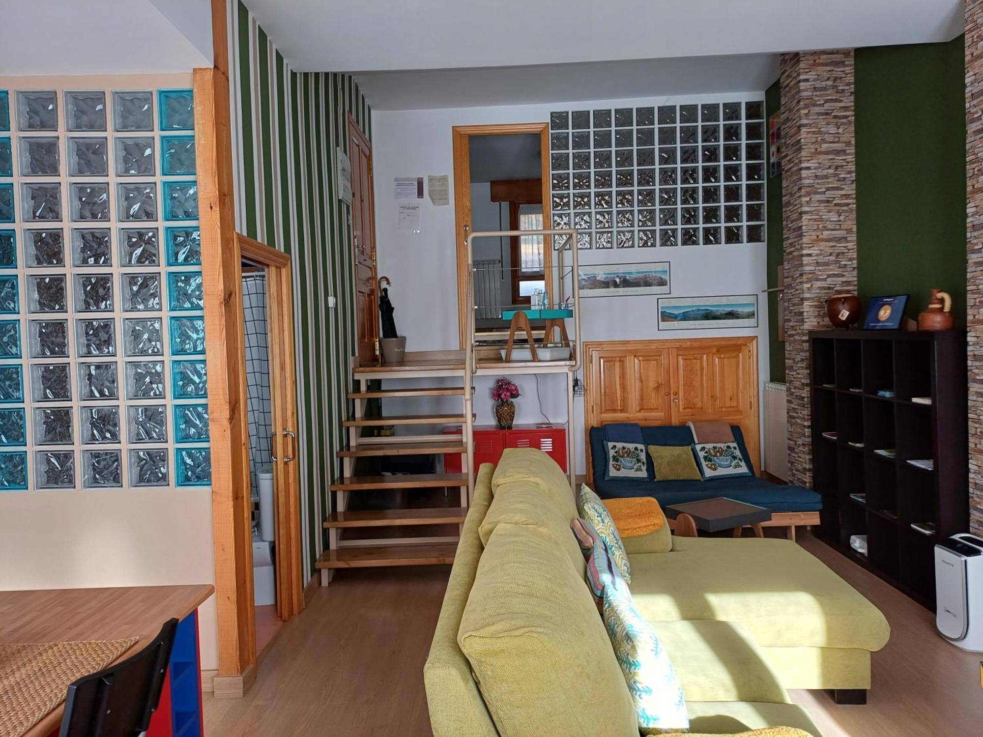 Apartamento Puerta Del Pirineo Sabinanigo Exterior photo