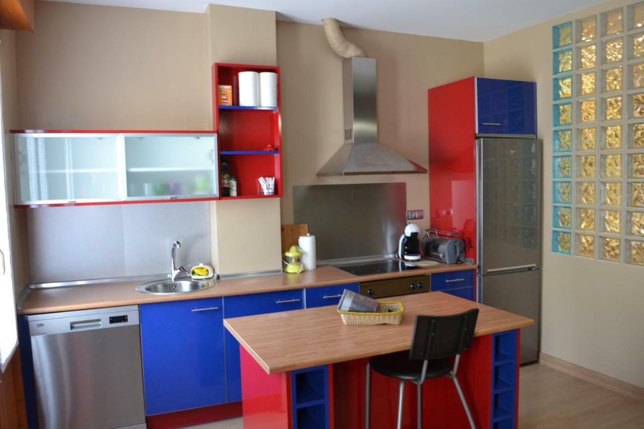 Apartamento Puerta Del Pirineo Sabinanigo Exterior photo